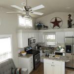 Platinum Signature Series Model 528SL presented by Recreational Resort Cottages and Cabins located in Rockwall, Texas. Cabinsupercenter.com